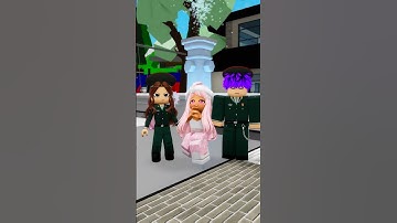 we all turned into military soldiers🪖🤸‍♀️#robloxshorts #roblox