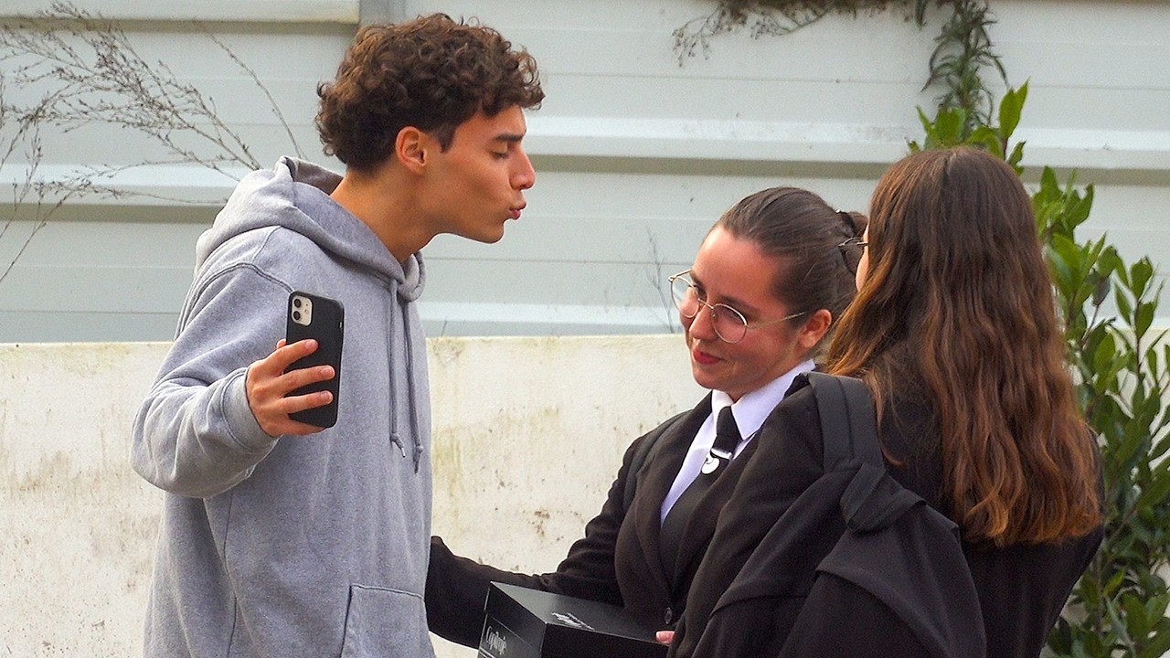 Podes Fingir que és Minha Namorada??