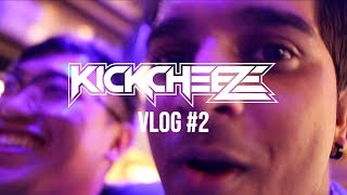 DAVID & EKA GET SOME LIP ACTION AT CROWN CASINO | Kickcheeze Vlog #2