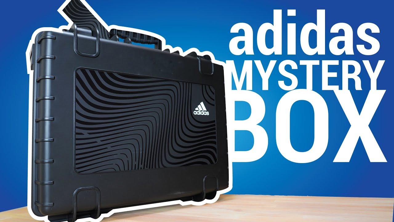 Desarmamiento oxígeno Recuperar MYSTERY BOX SENT BY ADIDAS! LET'S FIND OUT WHATS INSIDE?? - YouTube