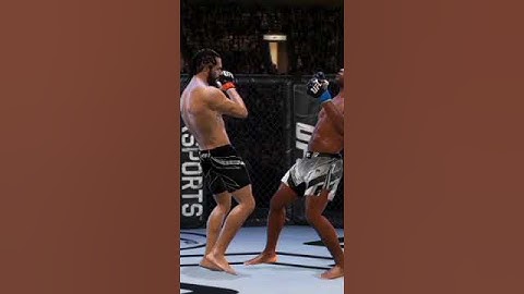 UFC MOBILE 2 vs UFC MOBILE 4