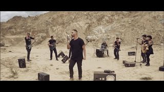 Richard Martínez-Poderoso Es[OFFICIAL VIDEO] chords