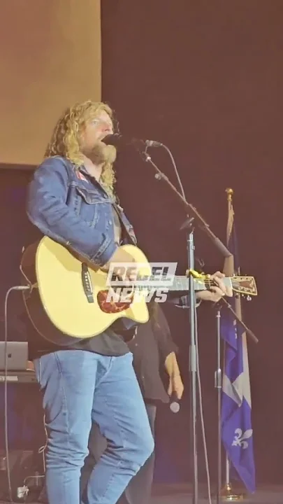 BREAKING: someone threw a smoke bomb at Sean Feucht