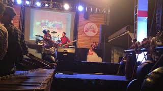 Siti Badriah - Lagi Syantik ( Cover by AftragaBand ) screenshot 1