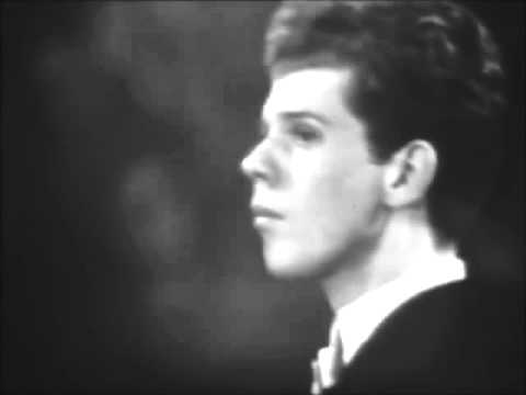 Van Cliburn plays Rachmaninoff: Piano Concerto No 3 in D minor, Op 30