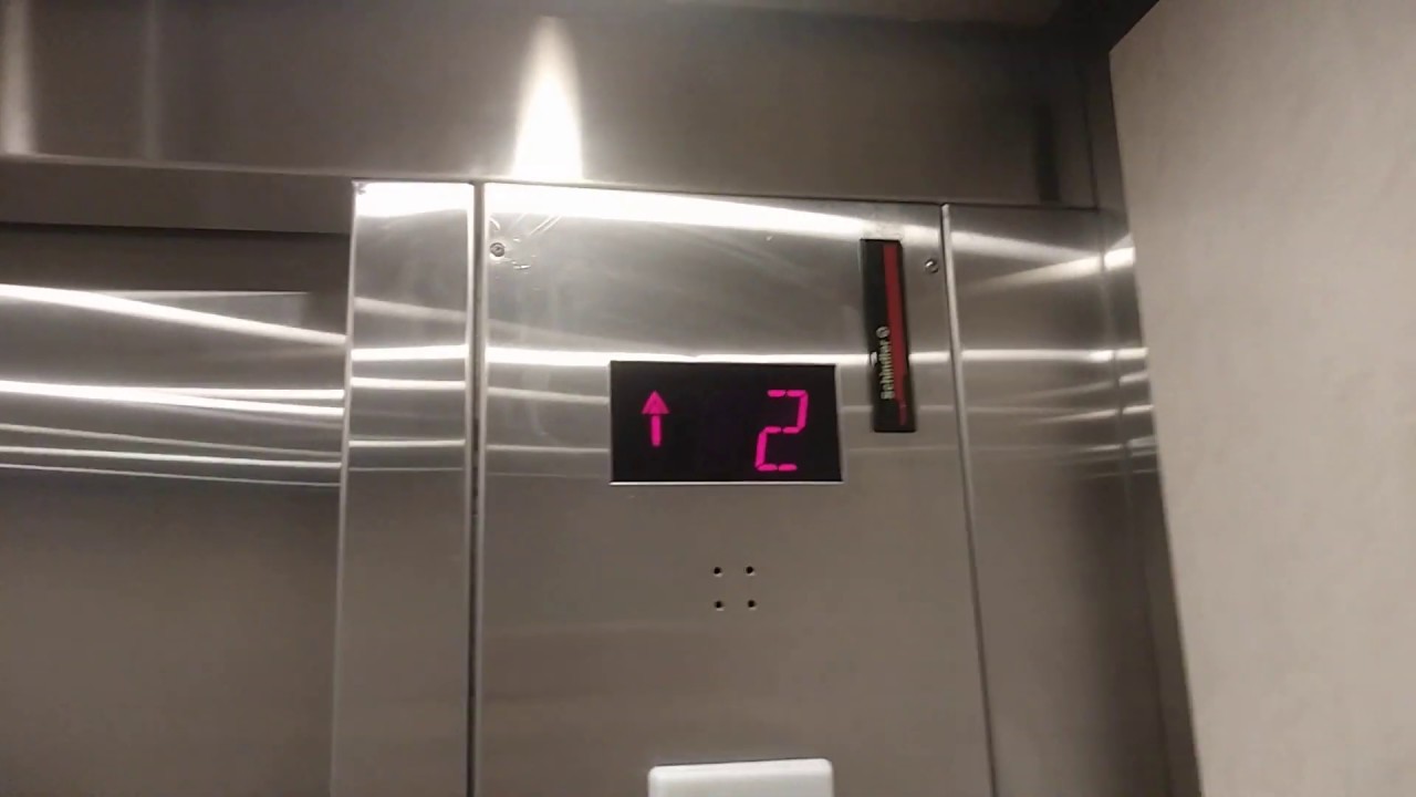 Schindler MT 300a Hydraulic Elevator Macy's; Wolfchase Galeria Mall