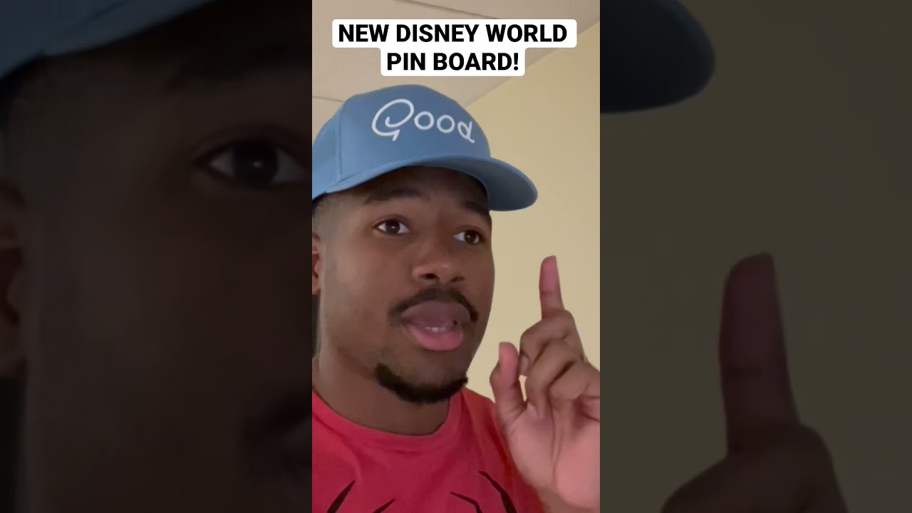 BRAND NEW DISNEY WORLD PIN TRADING BOARD themed to a monorail outside the Magic Kingdom!