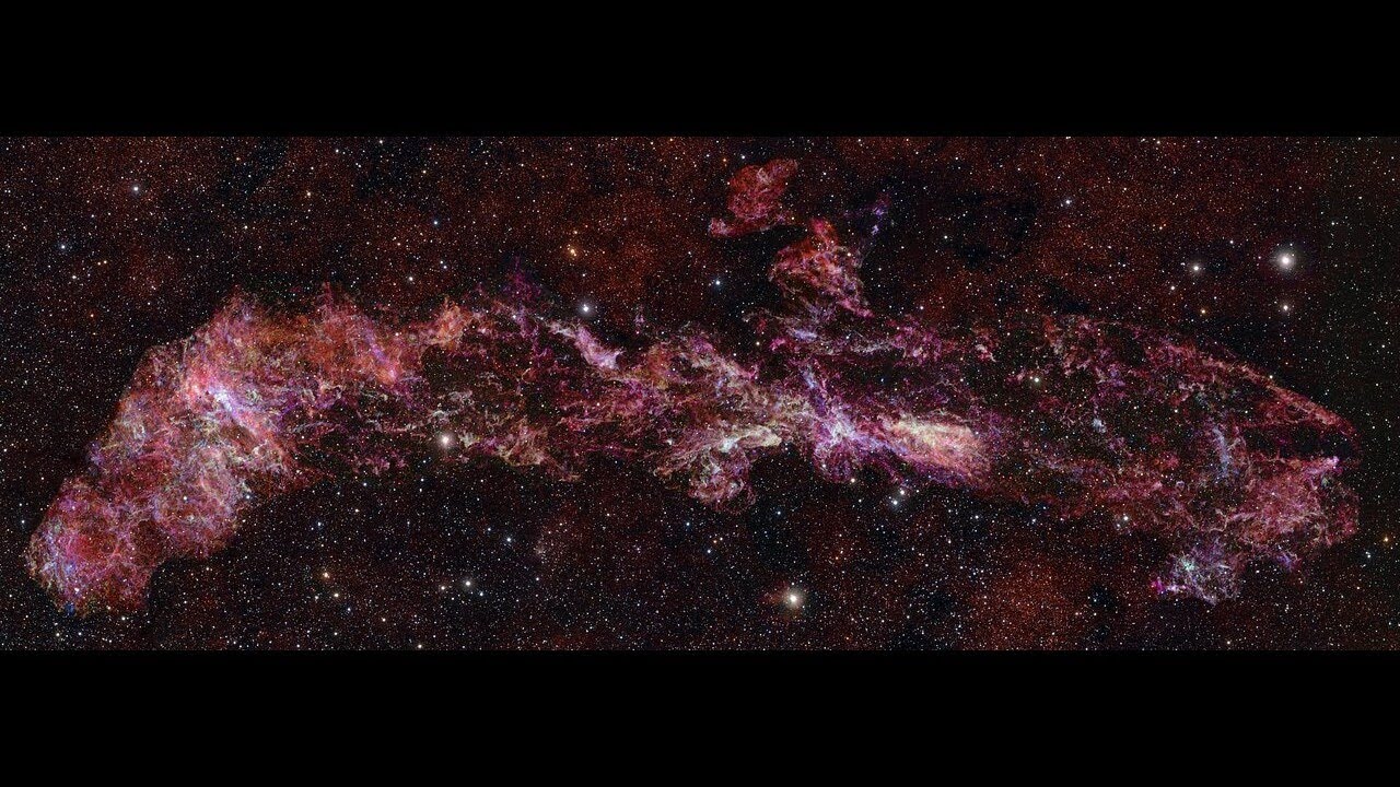 New photos show cosmic gas in Milky Way - YouTube