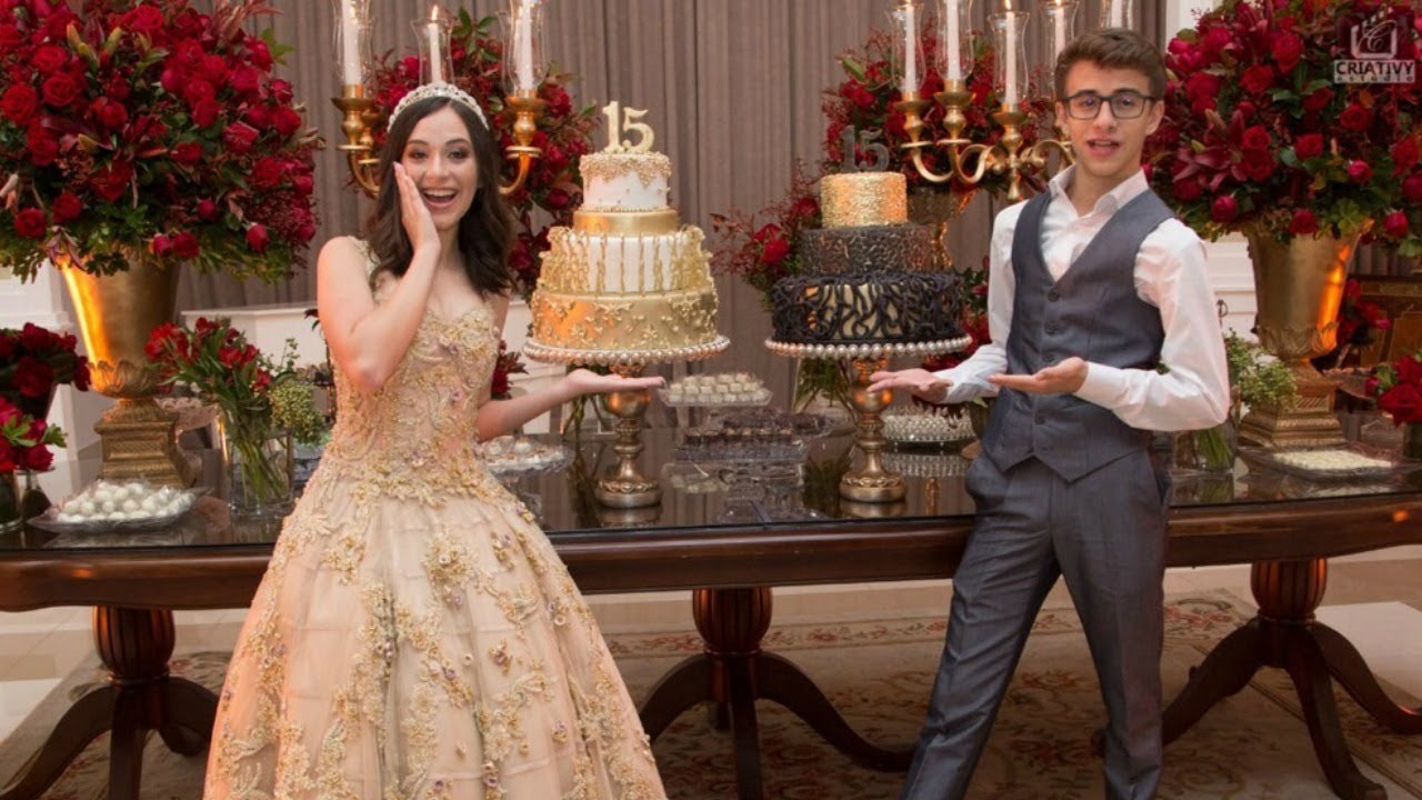 A MELHOR FESTA DE 15 ANOS !! MAIS DETALHES - CAROL SANTINA