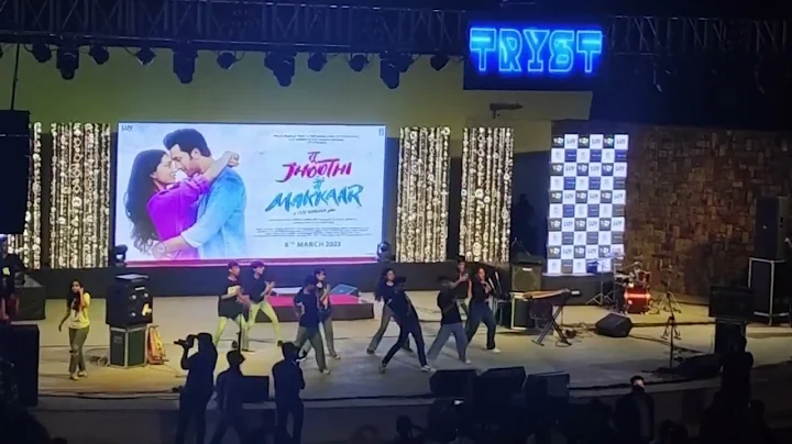 Shraddha Kapoor and Anubhav Singh Bassi at IIT Delhi