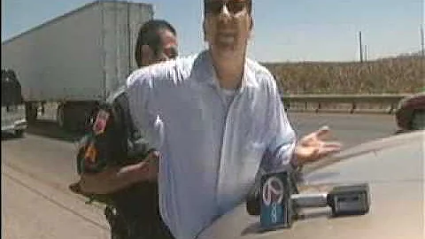 KVIA Darren Hunt Arrested on I-10 El Paso Raw Foot...