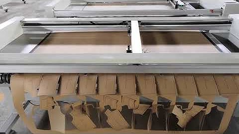 BMvina cung cấp máy cắt rập ngành may tự động