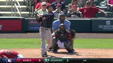 CLE@ARI: Naquin ties the game with solo dinger