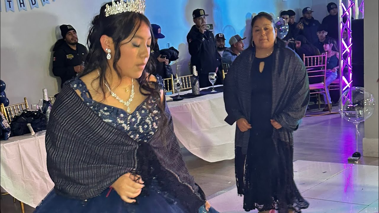 Quinceañera de Eva Rosa con las personas de Santa Catarina Noltepec 