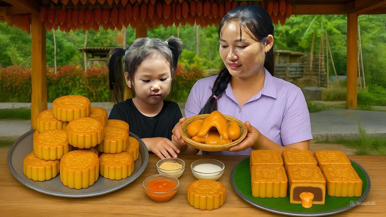 Mid-Autumn Festival: How to Make Handmade Mooncakes - Treating Children in the Village | Ly Phuc An