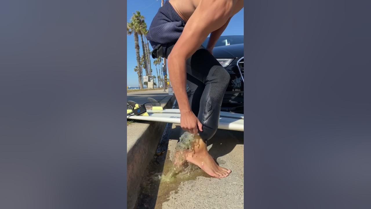 Is it Gross to Have Pee Inside Your Wetsuit? #gross #pee #wetsuit #surf #surfing