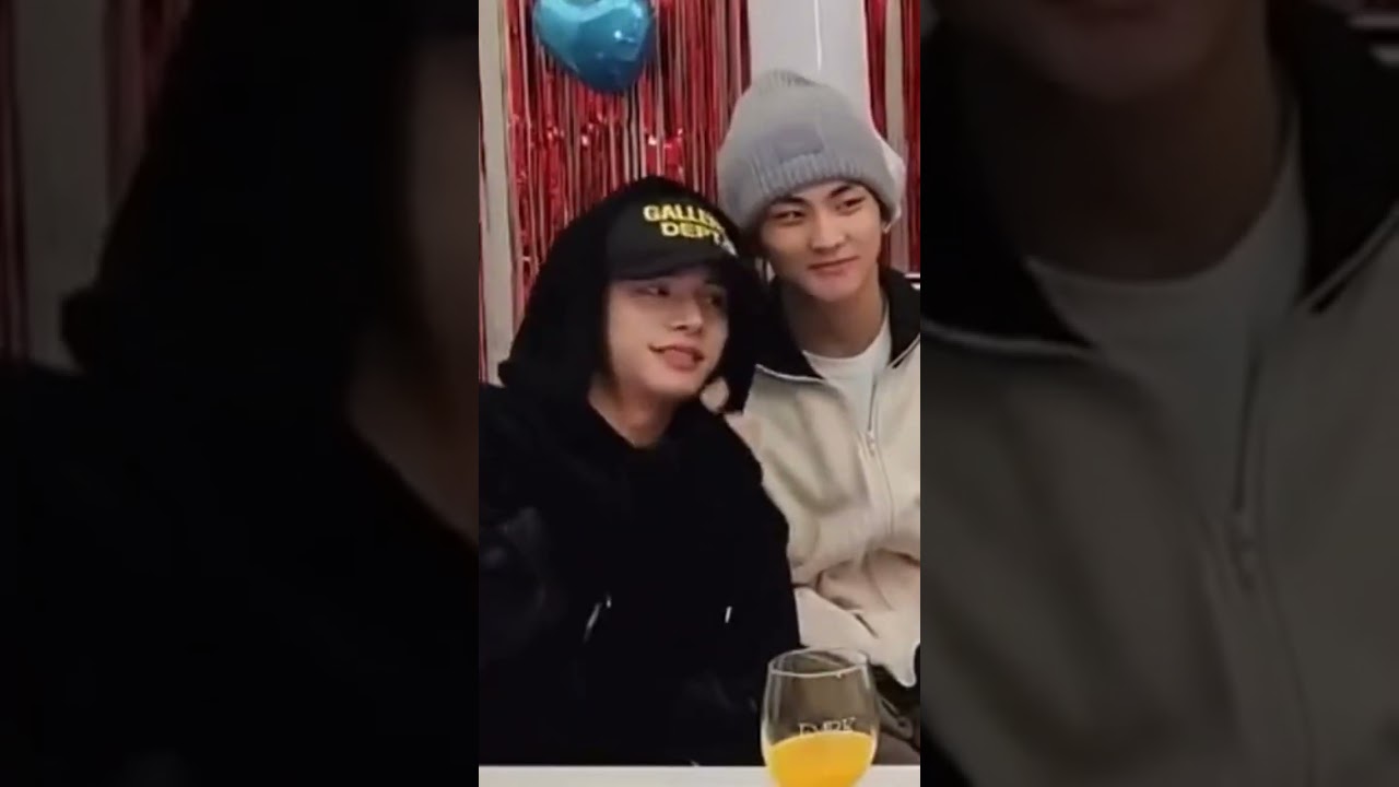 The way jakewon lean on each other 😭😭