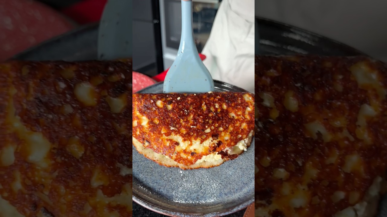 Café da Manhã Saudável: Omelete de Frigideira com Crosta de Queijo Irresistível!