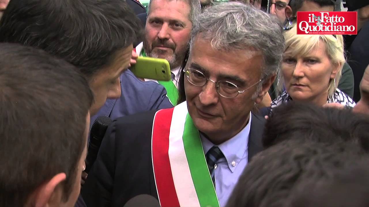 Renzi litiga col sindaco leghista: 