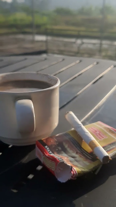 SEGELAS KOPI PAGI