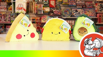 The Snuggliest of Snacks | Snugglemi Snackers | Henry Bear