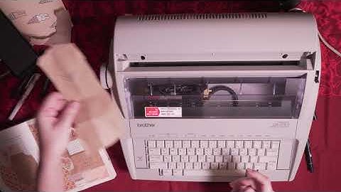 How to add accents in  your bullet journal - typewriter and sushi delivery box