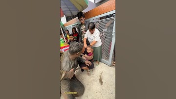 Ibu gendong anak nya kena sama kuda lumping‼️seni benjang mekar budaya