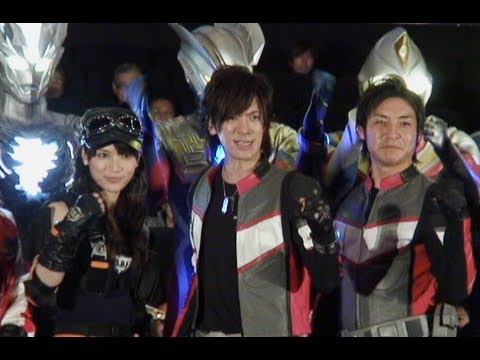 Akbが地球を守る ウルトラマンサーガ 試写会にdaigoらと登壇 Youtube