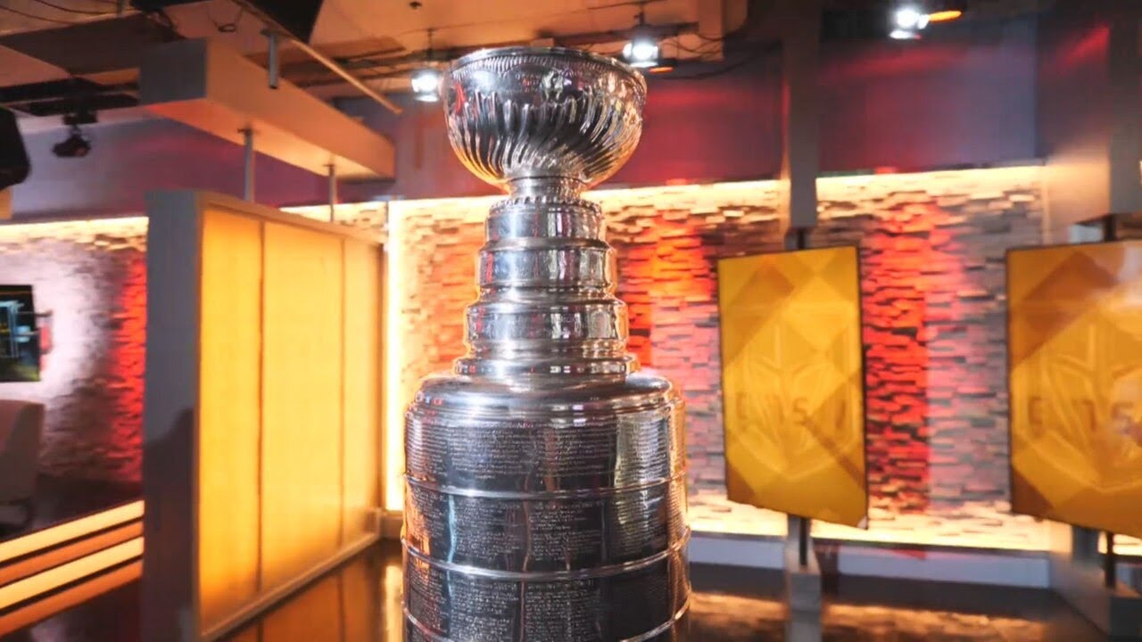 Hockey Hall of Fame - Stanley Cup Journals: 40