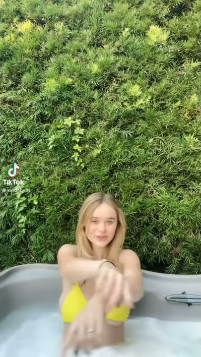 吉川あいみ似のブロンズ巨乳