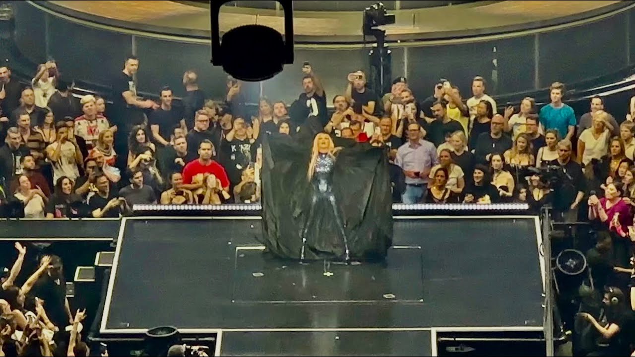 Madonna - Rain - Live from The Celebration Tour at The Barclays Center ...