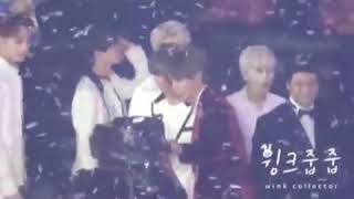 Fanboy Jihoon And Bts V 20181106