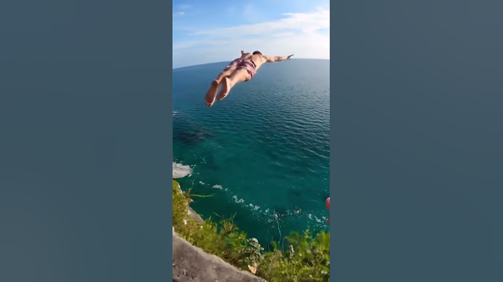 O Salto do Penhasco Mais Lindo do Mundo | #Shorts
