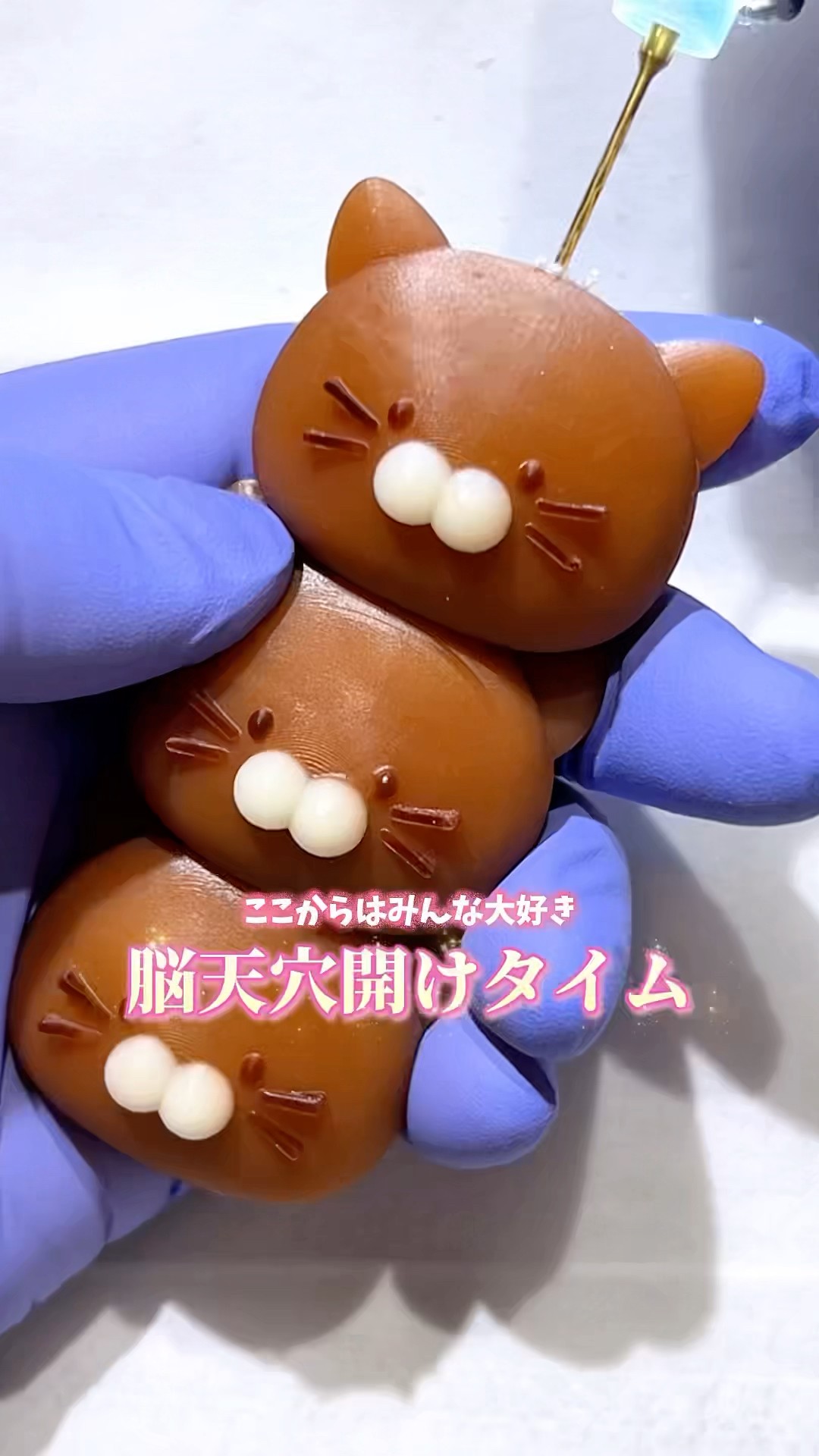 I made a chocolate cat that looks like a dumpling! #resin