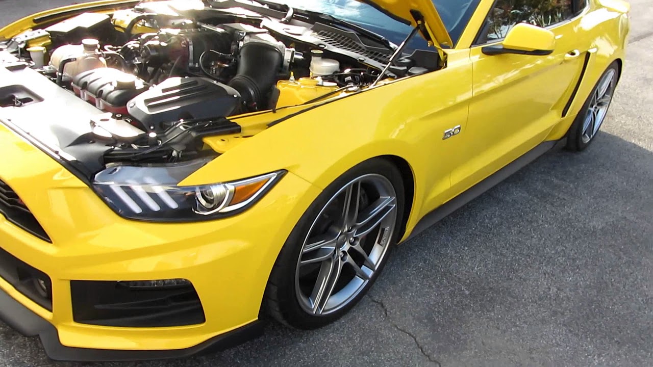 Ford mustang hellcat