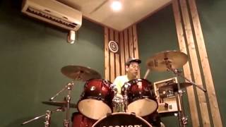 テン・イヤーズ・アフターの「Good Morning Little School Girl」(ドラ...