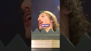 Benson Boone Sings Happy Birthday to a Lucky Fan 🥳 Details