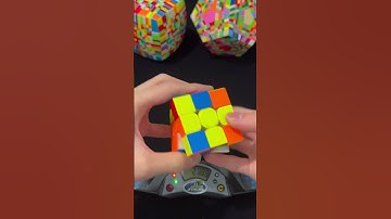 Slow Motion Rubik’s Cube Solve