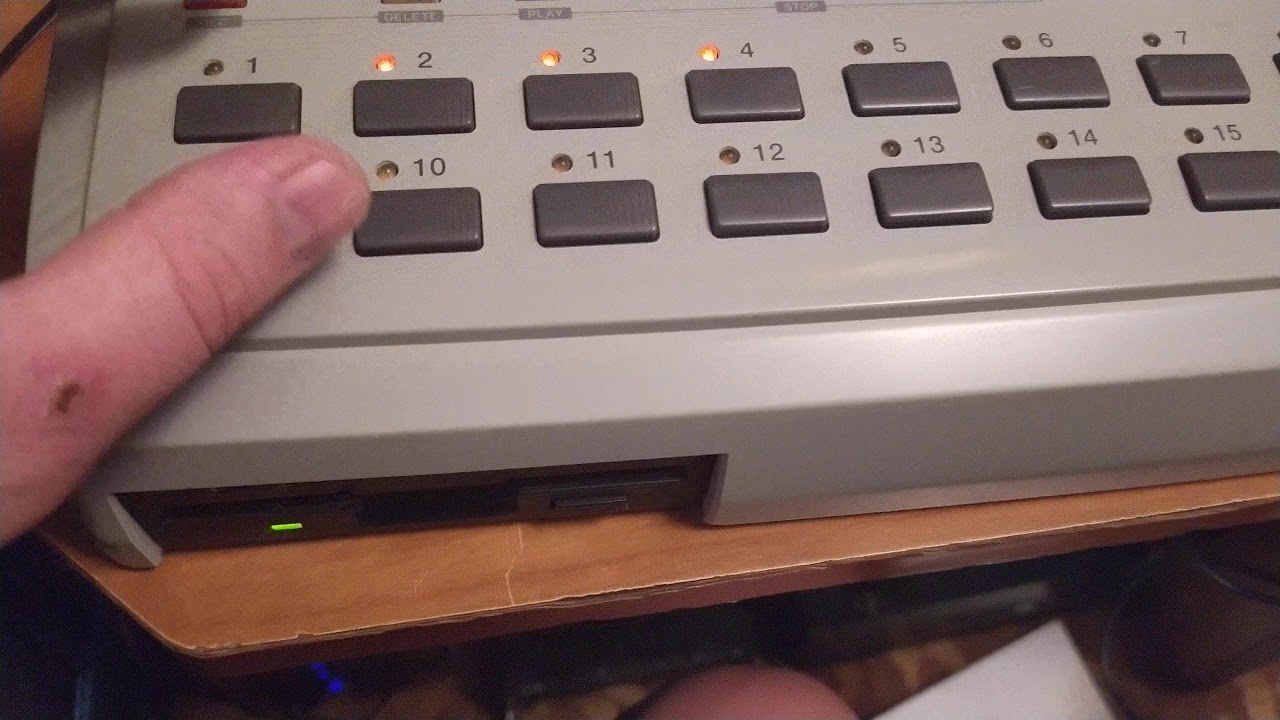 akai s20 test spb lo-fi boom bap