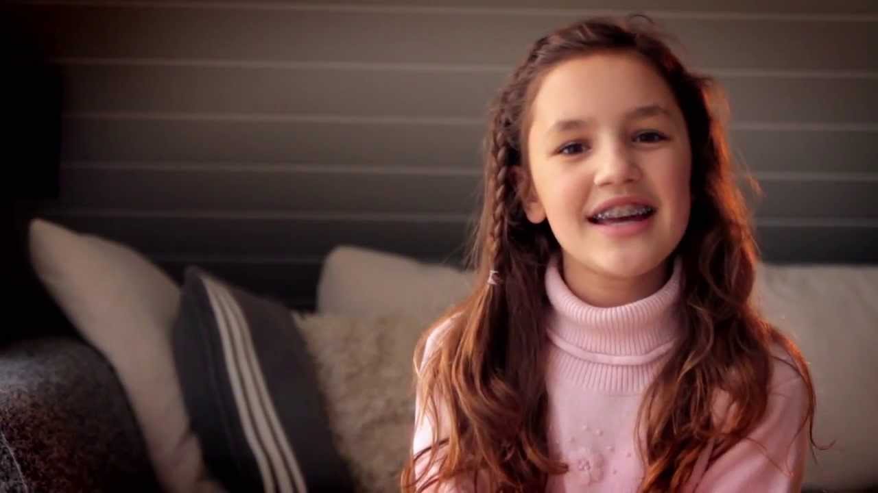 Emeline og Sunniva Farvel