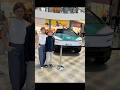 Tesla Cybertruck w Dubajskiej Policji! 🚔 Futurystyczny pojazd w akcji