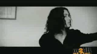 Ian Carey Ft Michelle Shellers - Keep On Rising (video + lyrics) Resimi