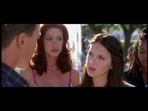 Scary Movie 1 - Cindy belly punch