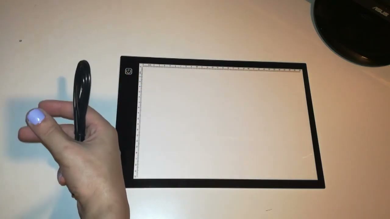 Huion A3 LED Light Pad Review and Starting a Drawing Commission pt. 1 