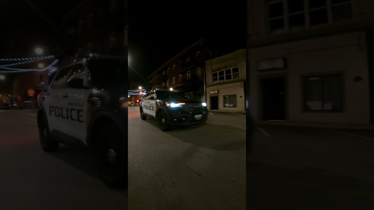 在 YouTube 上觀看「Roller of a cop🚔😱 #funny #comedy #viral #foryou #roller」 在 YouTube 上觀看「Roller of a cop🚔😱 #funny #comedy #viral #foryou #roller」