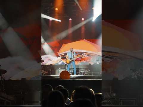 NAPLES!!! What a way to close out an ABSOLUTELY INSANE year of shows!!!