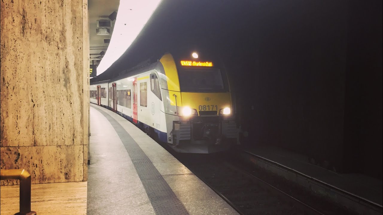 SNCB -🚅- Train spotting at Gare de Bruxelles Central (Brussels)