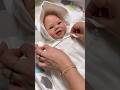 Uma troquinha rápida com a bebê reborn Manuela, para ir passear #diariodeamorreborn #rebornbabydoll
