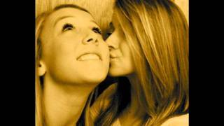 Kristen Beadles and Anna Flávia Rabello = They have the perfect voice