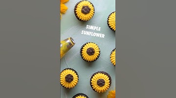 Simple Sunflower Cupcake Design #shorts